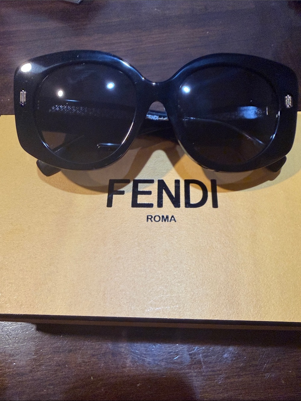 Fendi Roma FE40137F Women's Black Oversized Square Sunglasses